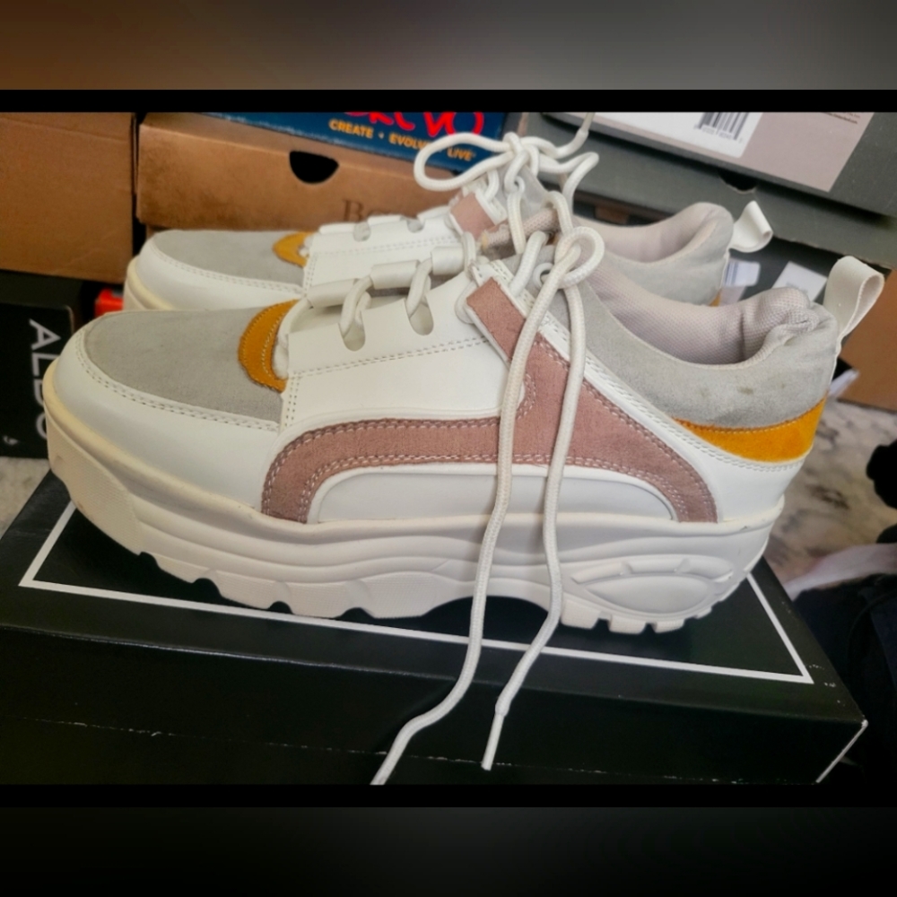 Steve Madden Chunky Sneakers